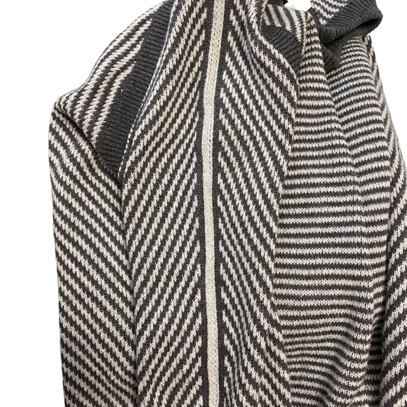 Lululemon Devi crew gray heathered striped cotton sweater - Picture 8 of 8